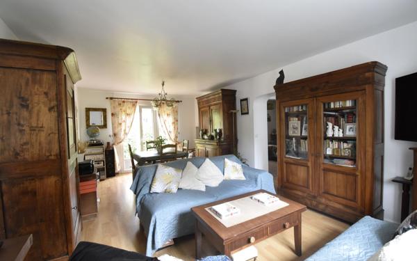 Maison à vendre    5 pièces • 104 m2 Cosne-Cours-sur-Loire