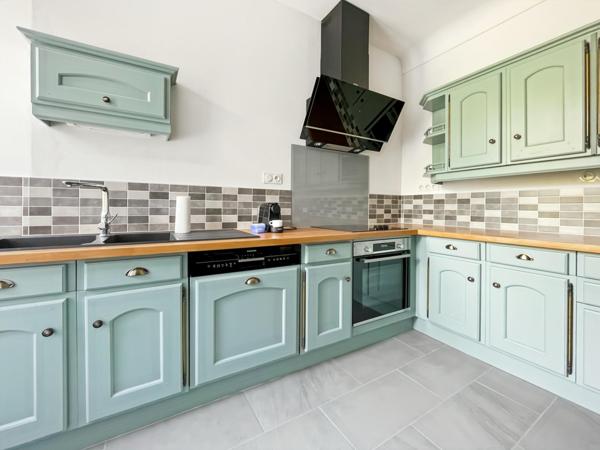 Appartement à VOUVRAY, 37210 - 5 pièces 132m²