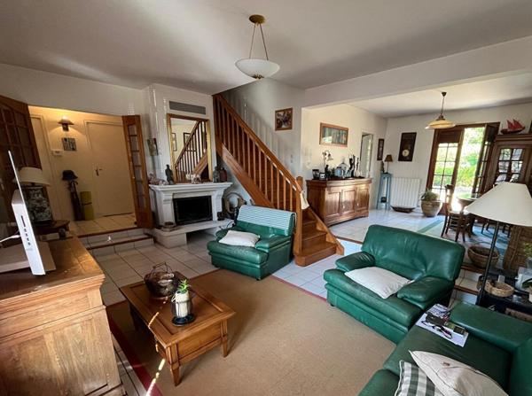 Maison Sainte Gemmes Sur Loire de 2 chambres (possible 3 ou 4) avec jardin et garage