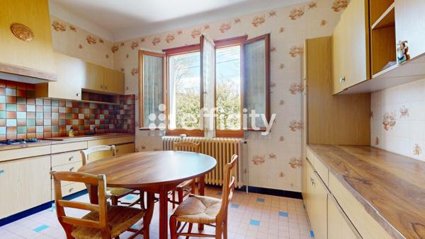 Maison 5 pièces - 120 m² Exclusivité efficity