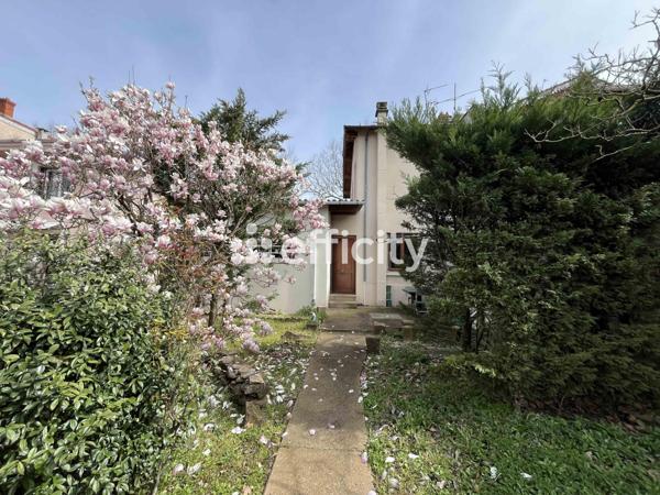 Maison 5 pièces - 120 m² Exclusivité efficity