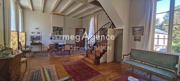 Maison à COGNAC, 16100 - 7 pièces 222m²