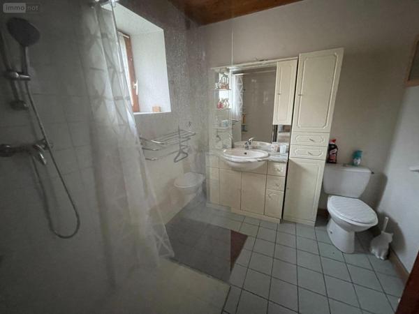 Maison à vendre à Javron-les-Chapelles en Mayenne (53250), ref : 585