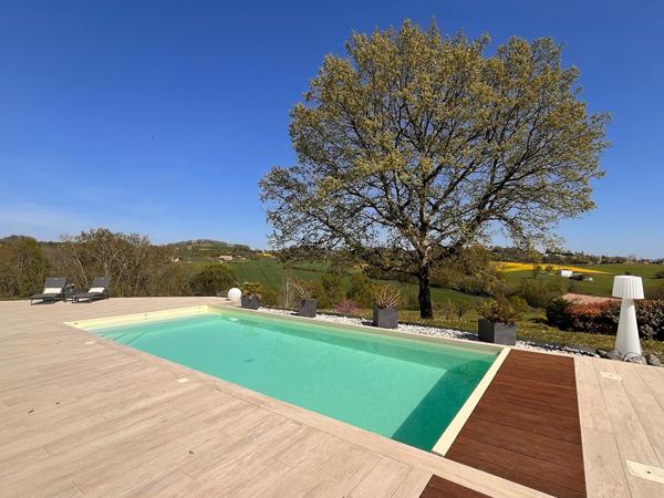 Maison d'exception avec vue et piscine , Villeneuve sur lot