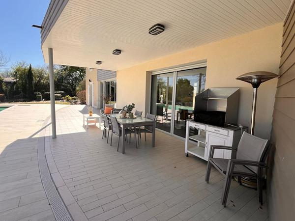 Maison d'exception avec vue et piscine , Villeneuve sur lot