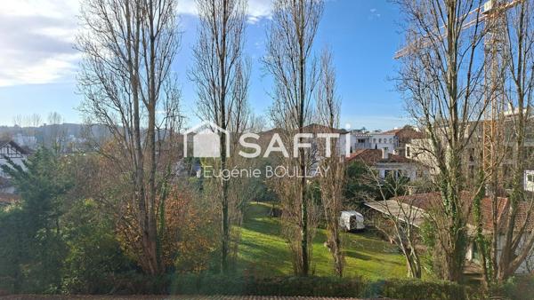 Anglet : Beau 2 P avec terrasse, parking et cave