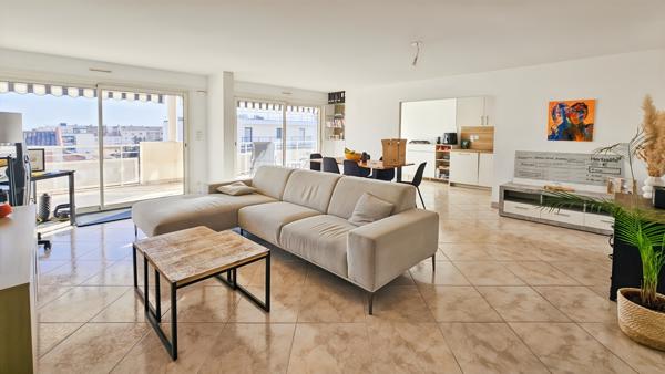 Fréjus (83600) Bel appartement 108 m² Fréjus proche plages