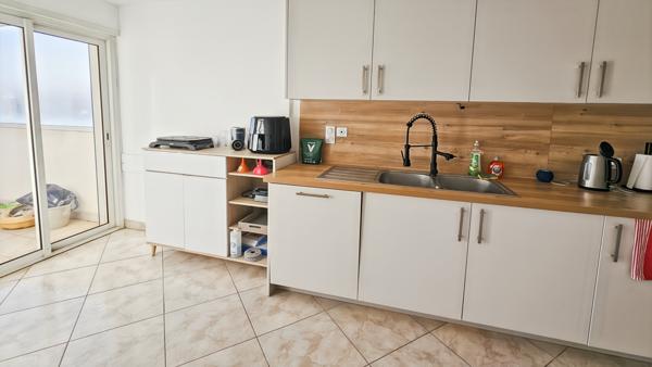 Fréjus (83600) Bel appartement 108 m² Fréjus proche plages