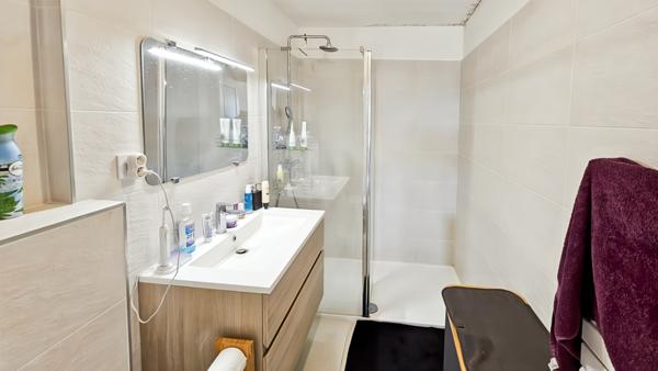 Fréjus (83600) Bel appartement 108 m² Fréjus proche plages