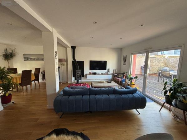 Maison individuelle à vendre à Bruges en Gironde (33520), ref : 032/1670   
La Marianne