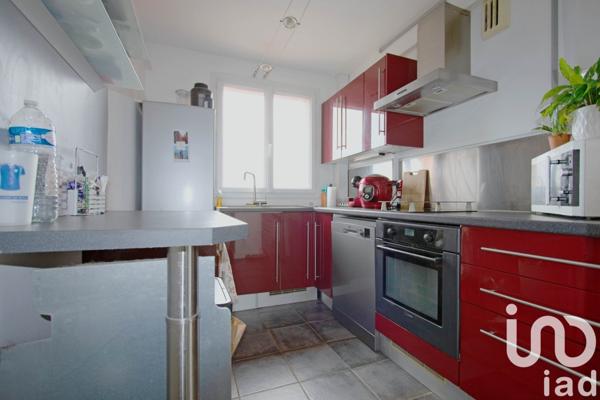 Appartement à vendre 4 pièces 70 m² Tinqueux