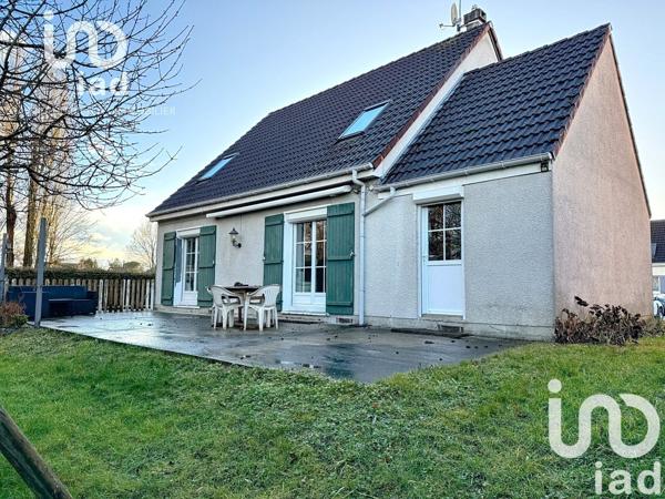 Maison traditionnelle 7 pièces de 124 m² à Amilly (45200)