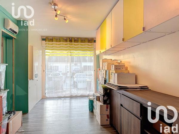 Maison traditionnelle 7 pièces de 124 m² à Amilly (45200)