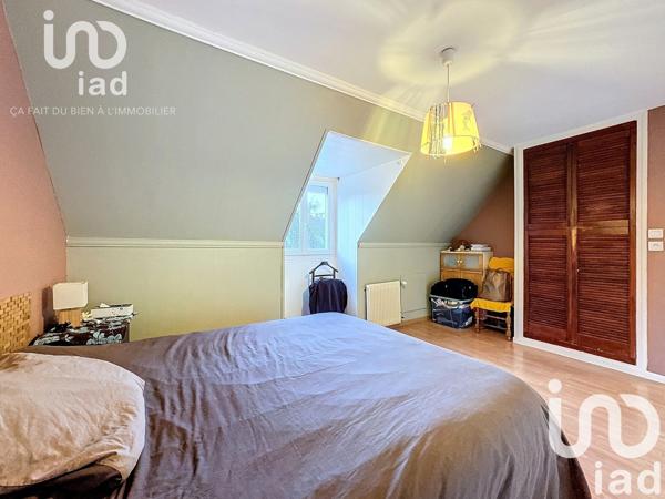 Maison traditionnelle 7 pièces de 124 m² à Amilly (45200)