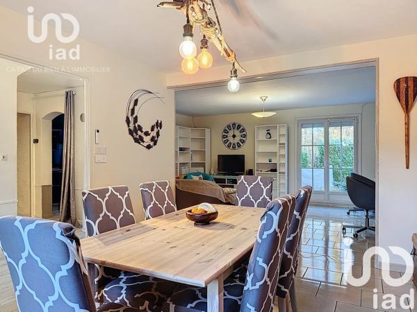 Maison traditionnelle 7 pièces de 124 m² à Amilly (45200)