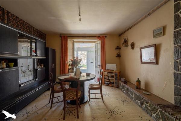 Maison à vendre |  Pons |  7 pièces | 179 m²