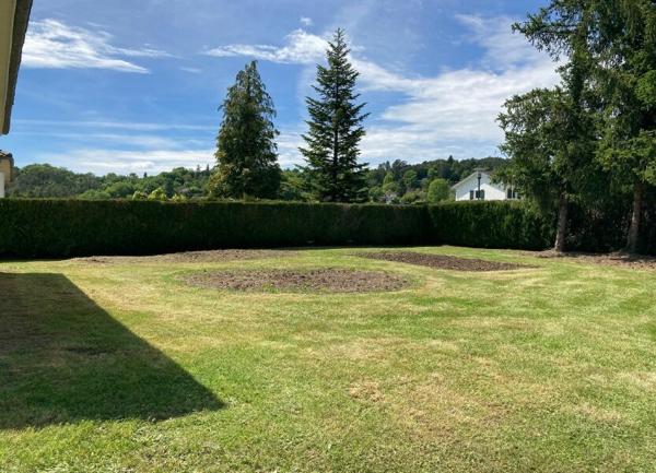 Maison à louer    5 pièces •  Trélissac