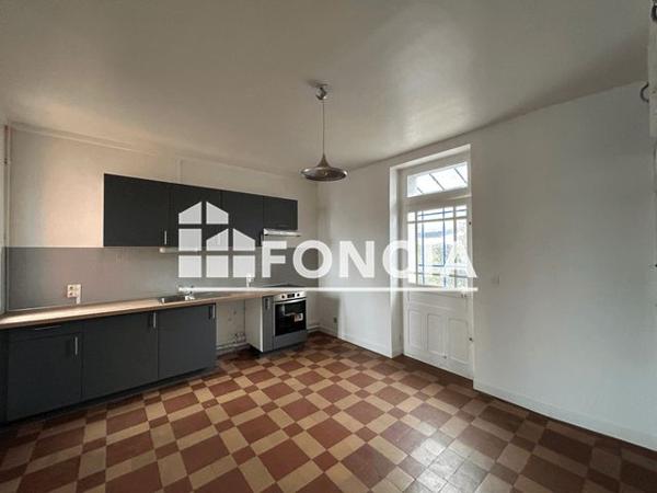 Location Maison 4 pièces 94 m² - 8 RUE ROLAND LAMBERT Charleville-mezieres 08000