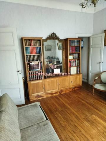 Maison à vendre 9 pièces de 227 m²