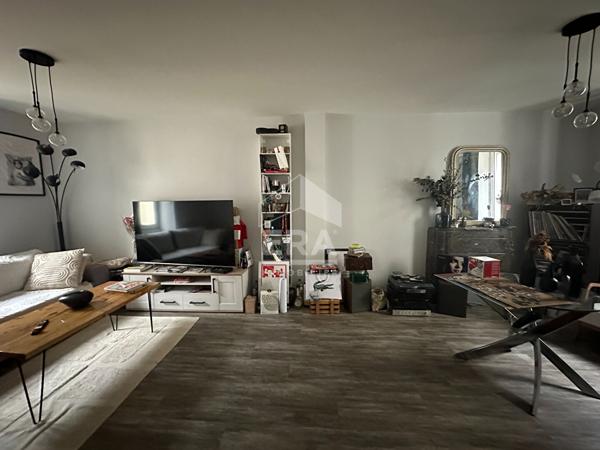 DUPLEX CENTRE VILLE