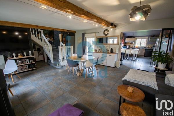 Maison 5 pièces de 136 m² à Sens (89100)