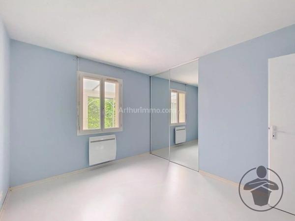 Location                                                      Maison
                        
                     4 pièces                      150 m2                     à Les Peintures