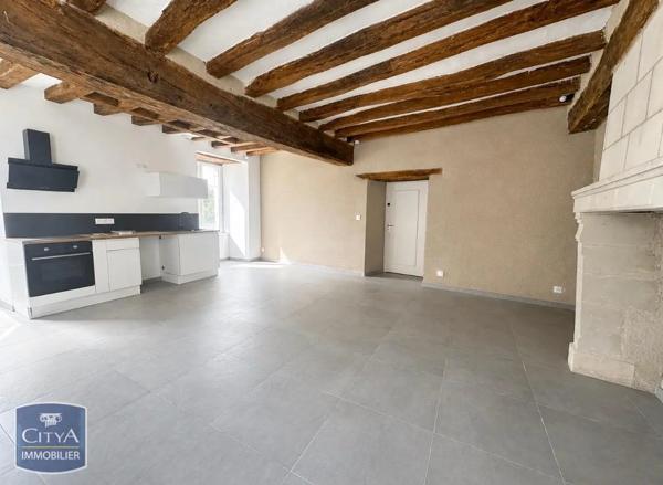 Appartement à louer 3 pièces 70.56m² Mozé-sur-Louet (49610)