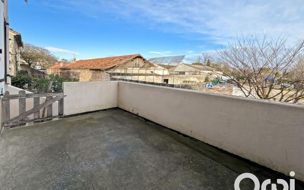 Maison à vendre    3 pièces •  Bollène