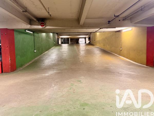 Parking à vendre 10 m² Paris 10