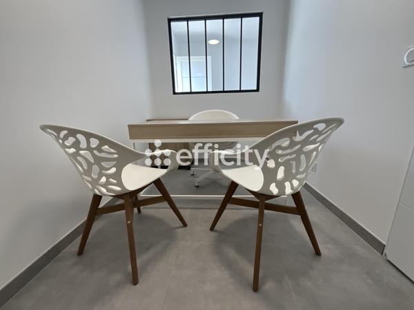 Maison
         12 pièces
        - 232 m² 450 000 € *