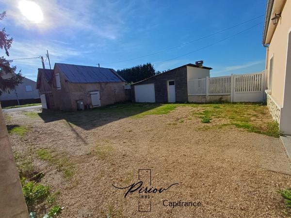 Maison à vendre 6 pièces - Dépendances - 4932 m²