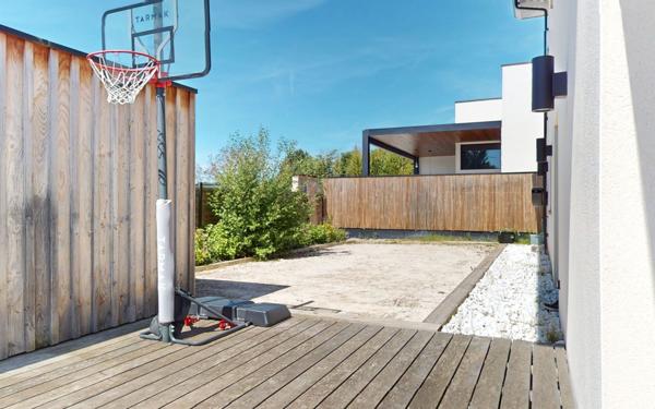 Maison à vendre    7 pièces • 222 m2 Balma