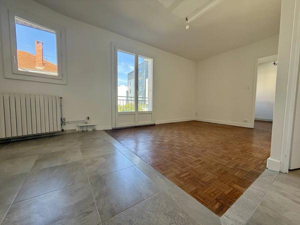 Location                                                      Maison
                        
                     4 pièces                      82 m2                     à Brive-la-Gaillarde