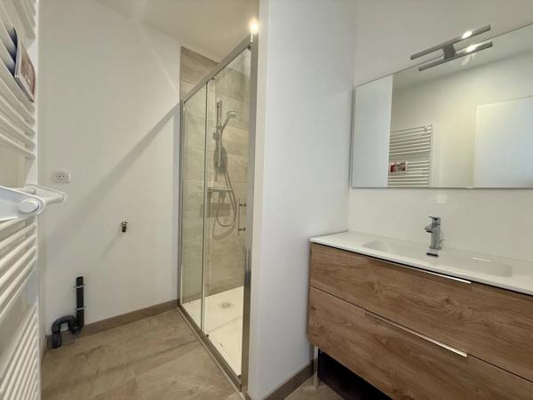 Location                                                      Maison
                        
                     4 pièces                      82 m2                     à Brive-la-Gaillarde