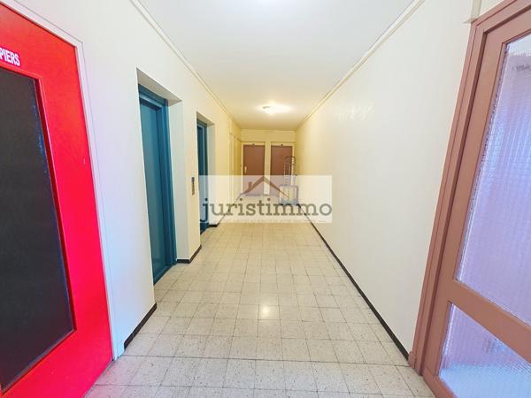 Bagnols-sur-Cèze (30200) À vendre : Appartement spacieux avec vue dégagée – Bagnols-sur-Cèze