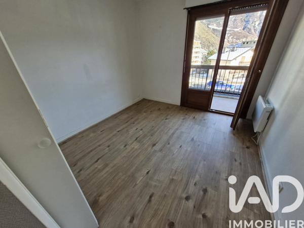 Appartement à vendre 2 pièces 48 m² Saint-Jean-de-Maurienne