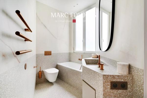 Paris XVI Trocadero Mexico – appartement rénové 3 chambres au 5ème étage balcon