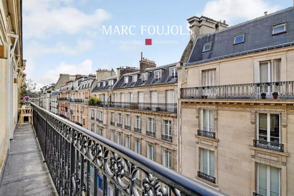 Paris XVI Trocadero Mexico – appartement rénové 3 chambres au 5ème étage balcon