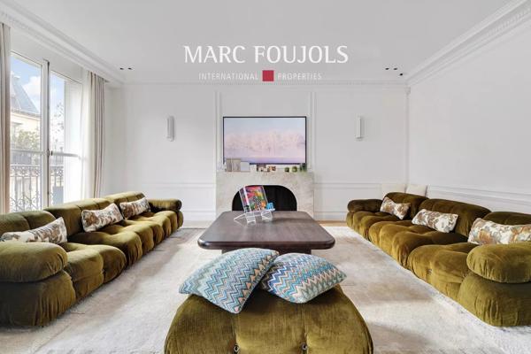Paris XVI Trocadero Mexico – appartement rénové 3 chambres au 5ème étage balcon