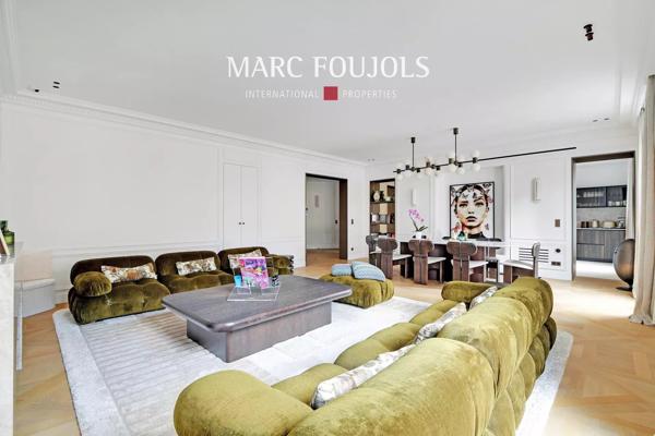 Paris XVI Trocadero Mexico – appartement rénové 3 chambres au 5ème étage balcon