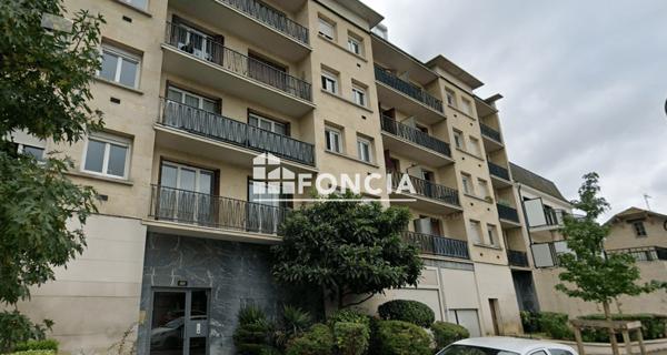 Location Parking 15 m² - La Varenne St Hilaire 94210