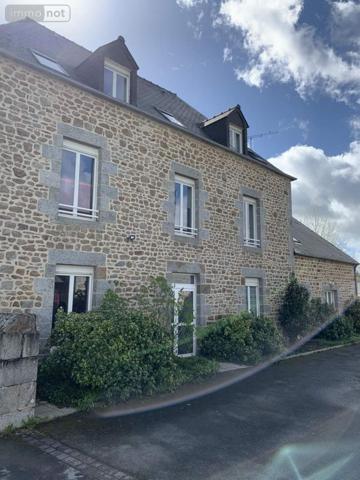 Immeuble à vendre à Maen Roch en Ille-et-Vilaine (35460), ref : 028/1282