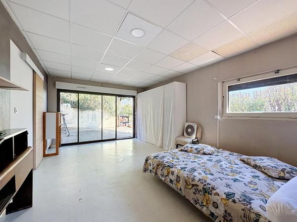 TOULOUSE LA TERRASSE Maison 196 m² à fort potentiel