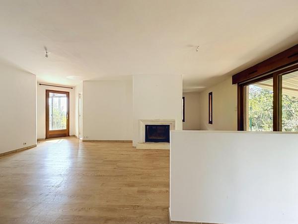 TOULOUSE LA TERRASSE Maison 196 m² à fort potentiel