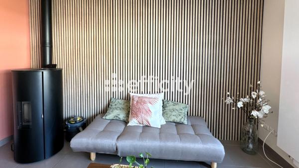 Maison
         5 pièces
        - 96 m² Exclusivité 304 500 € *