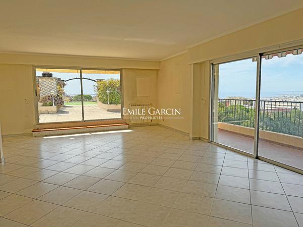 A vendre, Côte d'Azur Nice, Appartement dernier étage vue mer