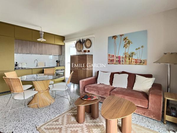 À vendre - Arcachon - Appartement vue bassin avec terrasse circulaire