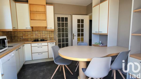 Maison à vendre 10 pièces 198 m² Beaufort-en-Anjou