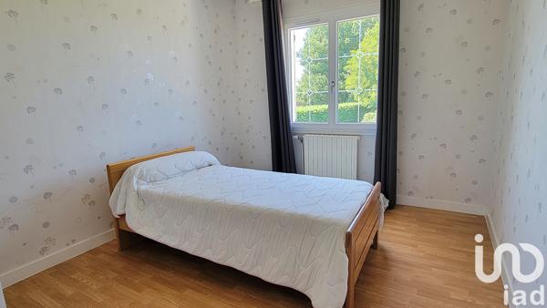 Maison à vendre 10 pièces 198 m² Beaufort-en-Anjou