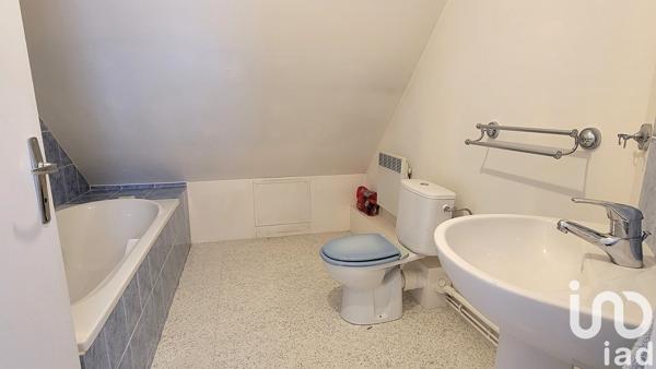 Maison à vendre 10 pièces 198 m² Beaufort-en-Anjou